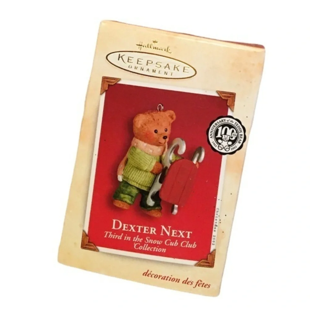 NIB HALLMARK 2002 Dexter Next 3rd in Series Snow Cub Club